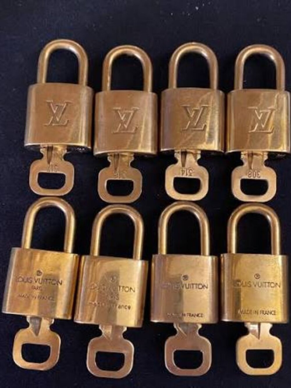 Giveaway LV lock and key follow and book mark our shows